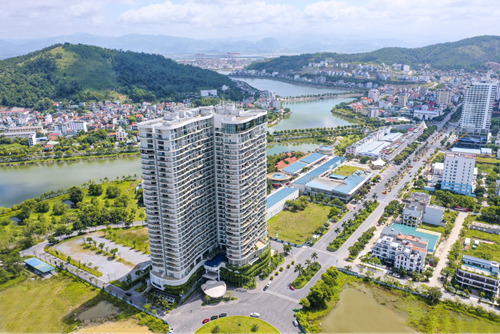 Thiết kế sang trọng, bao quanh bởi khung cảnh thiên nhiên của Citadines Marina Halong